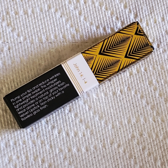 Kismet Polished - "Lip Plumping Gloss" (Baby) - Picture 4 of 6